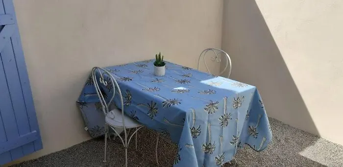 Avec Terrasse Privative Et Piscine Appartement *